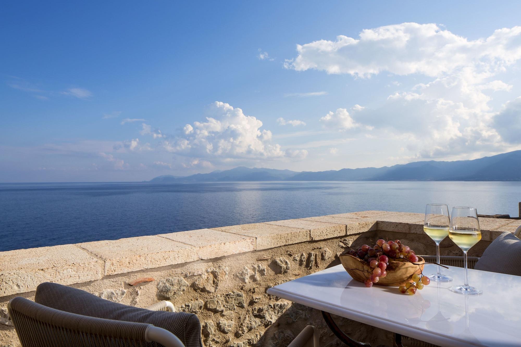 Moni Emvasis Luxury Suites Monemvasziá Kültér fotó