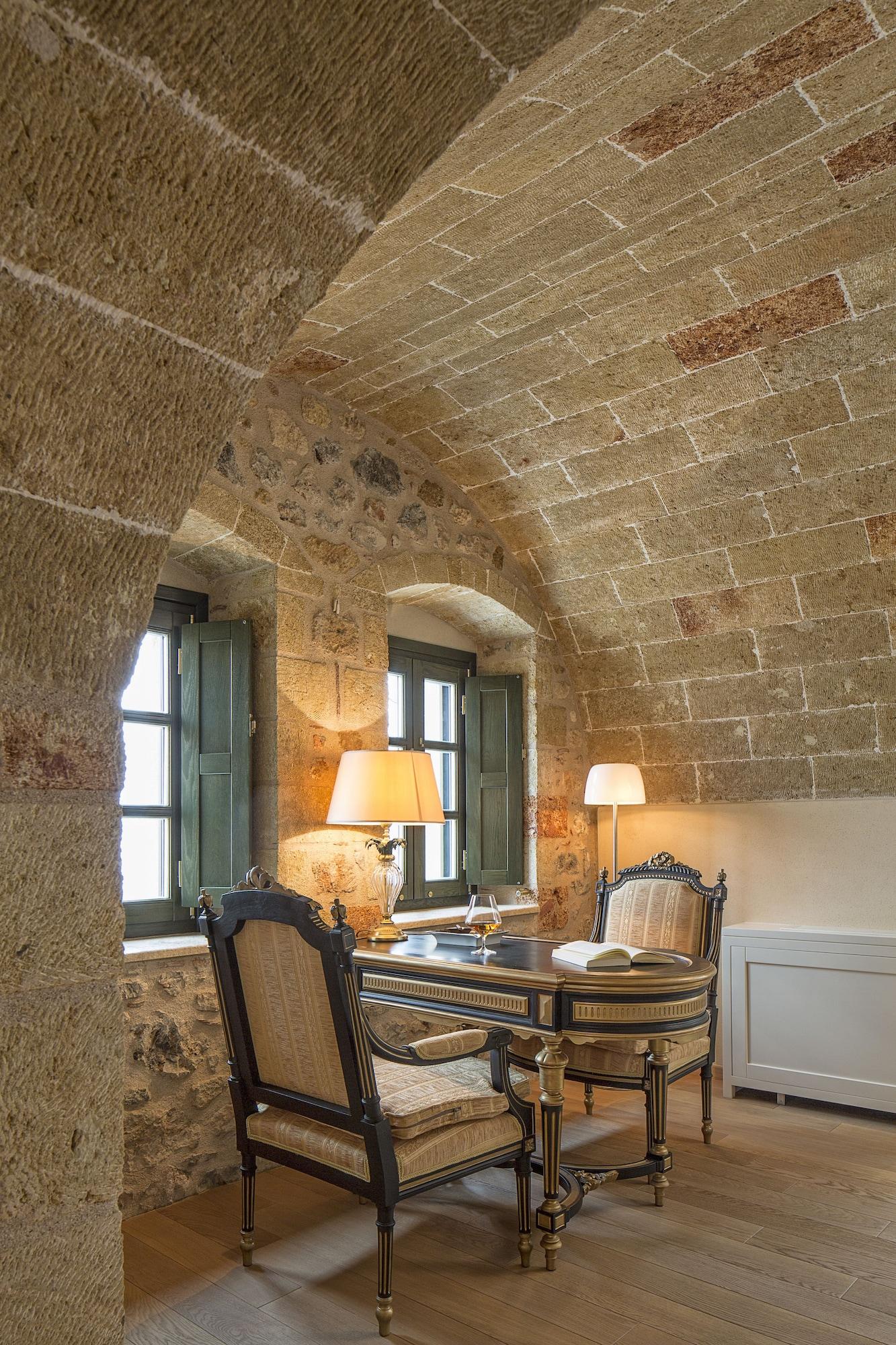 Moni Emvasis Luxury Suites Monemvasziá Kültér fotó